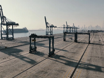 Jebel Ali Port faces historic cargo collapse after regional conflict Dubai Times